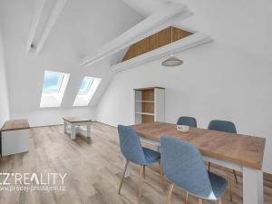 Prodej vícegeneračního domu, Počítky, 424 m2