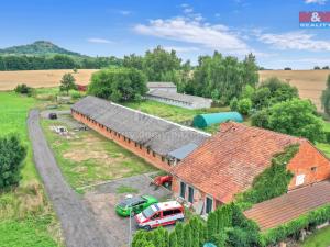 Pronájem skladu, Dílce, 780 m2