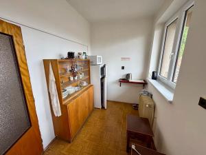 Prodej výrobních prostor, Strážov, 228 m2