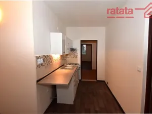 Pronájem bytu 2+1, Chomutov, Dřínovská, 60 m2