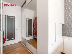 Prodej bytu 2+kk, Praha - Hostivař, Rychtáře Petříka, 44 m2