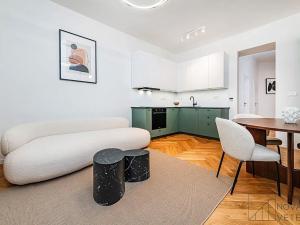 Prodej bytu 2+kk, Praha - Nusle, Čiklova, 48 m2