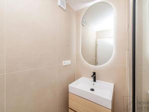 Prodej bytu 2+kk, Praha - Nusle, Čiklova, 48 m2