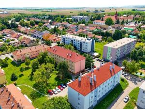 Prodej bytu 3+1, Rajhrad, Husova, 68 m2