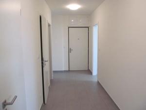 Pronájem obchodního prostoru, Praha - Žižkov, Olgy Havlové, 71 m2