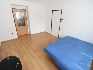 Prodej bytu 2+1, Praha - Ruzyně, Stochovská, 52 m2