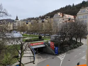 Pronájem bytu 2+1, Karlovy Vary, náměstí Dr. M. Horákové, 59 m2