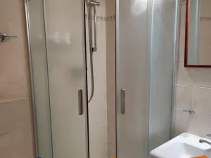 Pronájem bytu 2+1, Karlovy Vary, náměstí Dr. M. Horákové, 59 m2