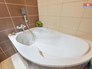 Prodej bytu 3+kk, Chrášťany, Oranžová, 69 m2