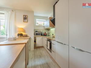 Prodej bytu 3+kk, Chrášťany, Oranžová, 69 m2