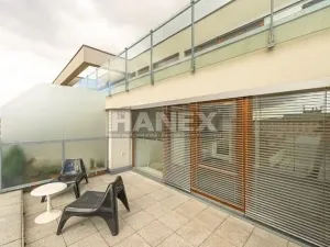 Pronájem bytu 1+kk, Praha - Holešovice, U měšťanského pivovaru, 35 m2