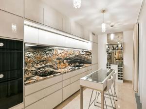 Pronájem bytu 4+1, Praha - Smíchov, Mozartova, 118 m2
