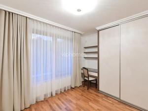 Pronájem bytu 4+1, Praha - Smíchov, Mozartova, 118 m2