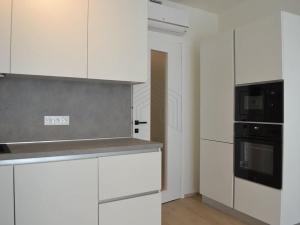 Pronájem bytu 1+kk, Praha - Žižkov, Malešická, 33 m2