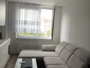 Prodej bytu 1+kk, Most, Česká, 33 m2