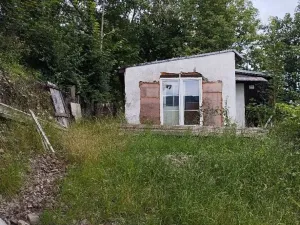 Dražba pozemku pro bydlení, Komorní Lhotka, 327 m2