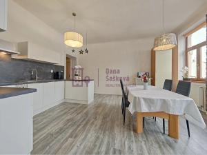Prodej bytu 4+1, Jindřichův Hradec, Stará cesta, 132 m2
