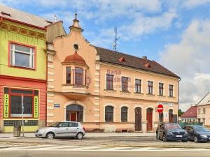 Prodej bytu 4+1, Jindřichův Hradec, Stará cesta, 132 m2