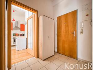 Prodej bytu 2+kk, Praha - Stodůlky, Petržílkova, 70 m2