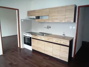 Pronájem bytu 3+1, Milevsko, J. A. Komenského, 74 m2