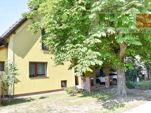 Pronájem rodinného domu, Čelákovice, Na Požárech, 130 m2