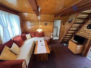 Prodej chaty, Rožnov pod Radhoštěm, Pod strání, 50 m2
