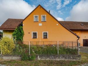 Prodej rodinného domu, Luže, 462 m2
