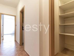 Prodej bytu 2+kk, Praha - Hlubočepy, Voskovcova, 50 m2