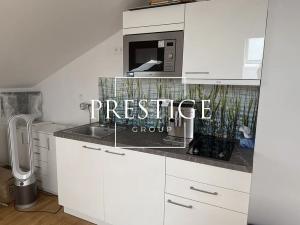 Pronájem bytu 1+kk, Praha - Nové Město, Washingtonova, 31 m2