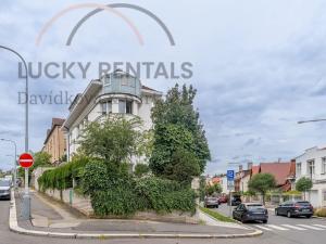 Pronájem bytu 2+1, Praha - Smíchov, U Malvazinky, 82 m2
