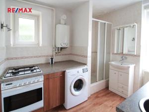 Pronájem bytu 3+1, Kolín, Bachmačská, 58 m2