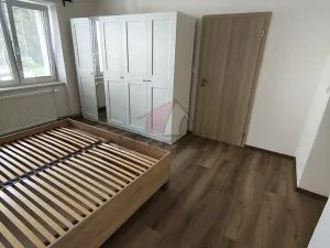 Pronájem bytu 2+1, Kolín, Bachmačská, 58 m2