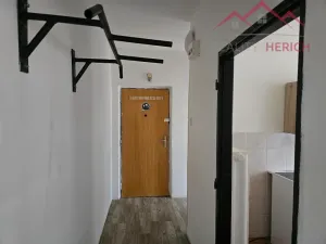 Pronájem bytu 1+1, Chomutov, Marie Pujmanové, 34 m2