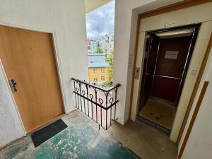 Pronájem bytu 1+kk, Praha - Žižkov, Roháčova, 25 m2