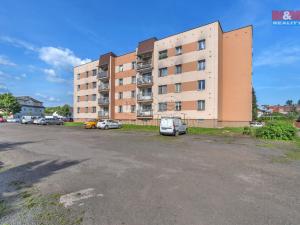 Pronájem bytu 2+1, Dvůr Králové nad Labem, Odbojářů, 68 m2