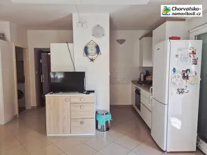 Prodej bytu 2+kk, Novalja, Chorvatsko, 45 m2