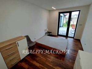 Pronájem rodinného domu, Pardubice, 129 m2