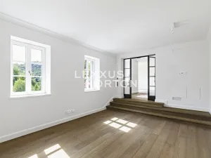 Prodej vily, Praha - Dejvice, V Šáreckém údolí, 253 m2