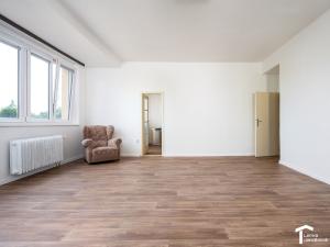 Pronájem bytu 2+kk, Pardubice - Zelené Předměstí, Sladkovského, 67 m2