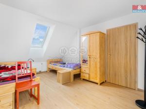Prodej rodinného domu, Pěnčín, 250 m2