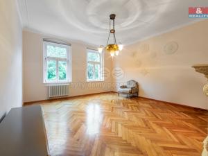 Prodej bytu 2+kk, Karlovy Vary, Svahová, 80 m2