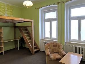 Pronájem bytu 1+kk, Cheb, Palackého, 34 m2