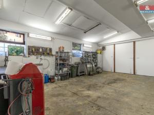 Prodej obchodního prostoru, Staříč, 92 m2