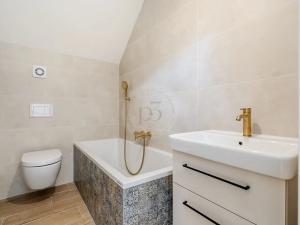 Prodej rodinného domu, Valtice, Sobotní, 253 m2