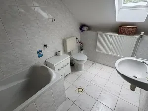 Pronájem rodinného domu, Obecnice, 240 m2