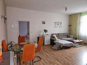 Pronájem bytu 2+kk, Pardubice, třída Míru, 83 m2