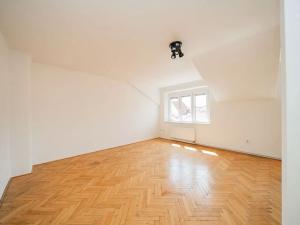 Pronájem bytu 2+kk, Praha - Staré Město, Celetná, 68 m2