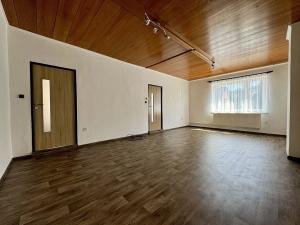 Prodej bytu 3+1, Česká Ves, Jánského, 79 m2