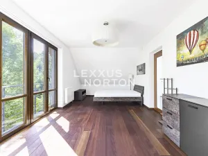 Pronájem vily, Choteč, 250 m2