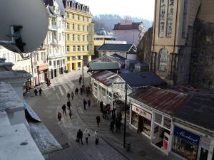 Prodej bytu 6+kk a větší, Karlovy Vary, Lázeňská, 160 m2